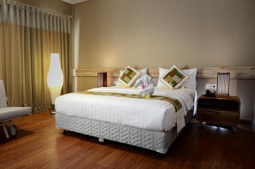Bali Breezz Hotel Jimbaran  Exterior photo