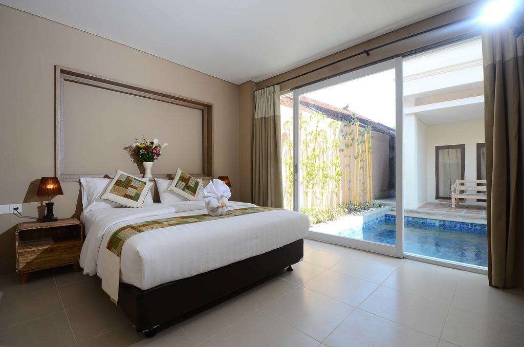Bali Breezz Hotel Jimbaran  Exterior photo